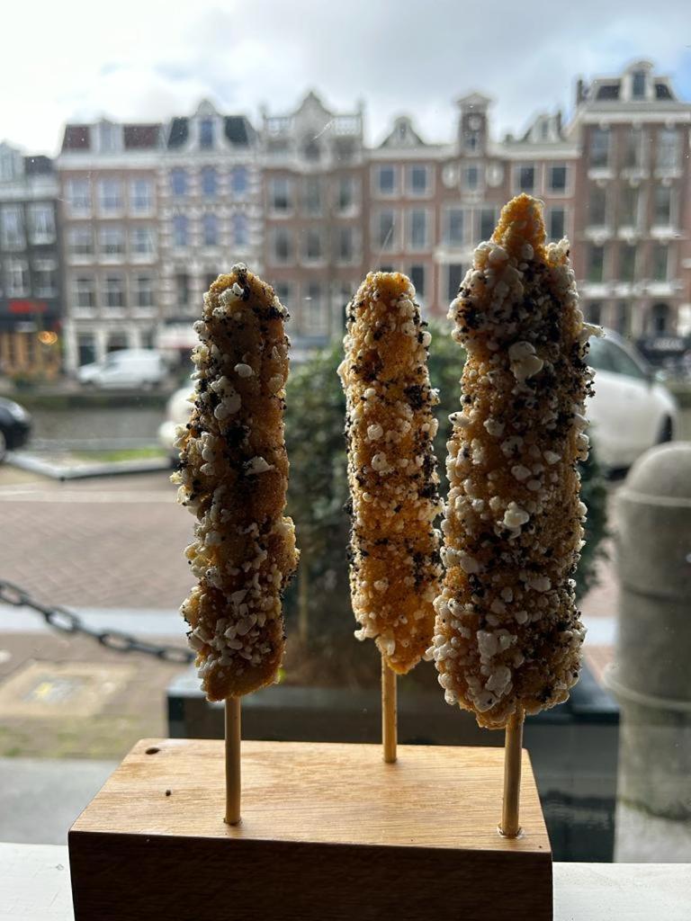 Hotel 717 アムステルダム エクステリア 写真 Fish sticks
