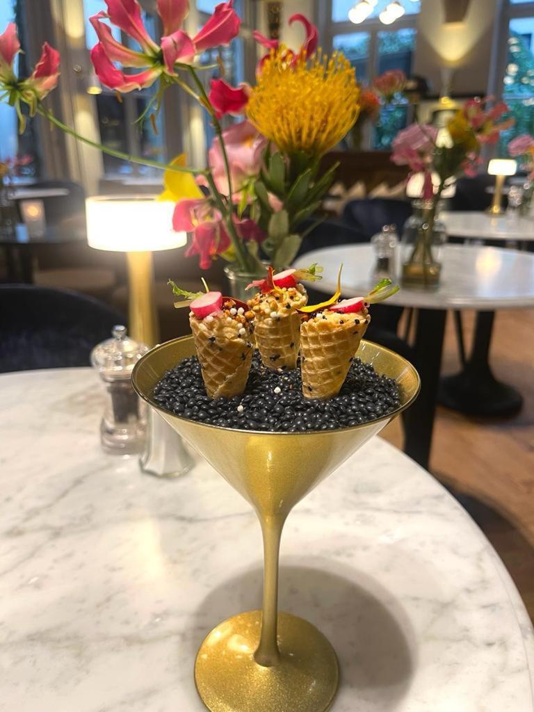 Hotel 717 アムステルダム エクステリア 写真 Caviar and ice cream